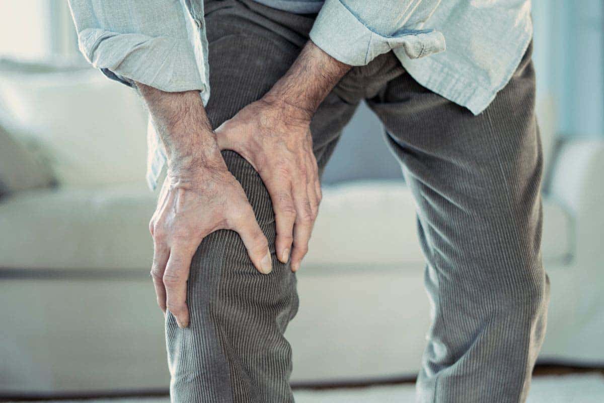 Künstliches Kniegelenk Knieprothese Physiotherapie Basel